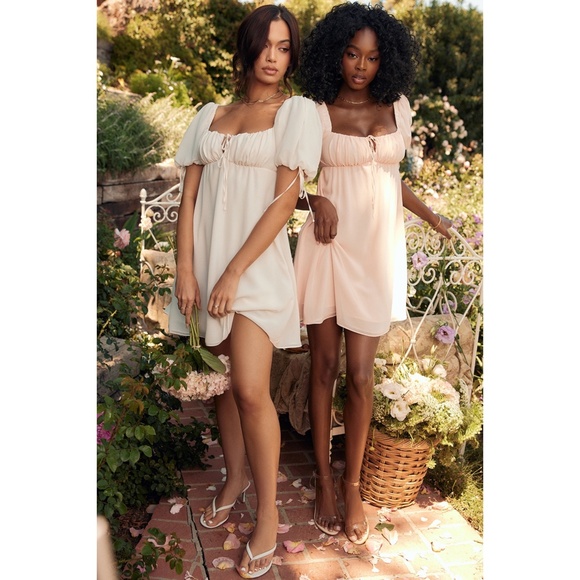 NEW House of CB Princess Dress Ivory Large+ (XL) with Plus Cup - Picture 12 of 17